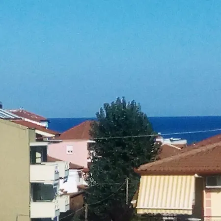 With 2 Bedrooms In Leptokarya, With Wonderful Sea View, Encl Apartment